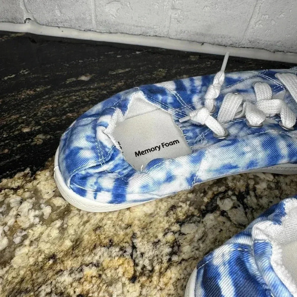 Time And Tru - Blue & White Tye Dye Woman's Shoes Size 7, NEW without Tags! - Picture 7 of 8